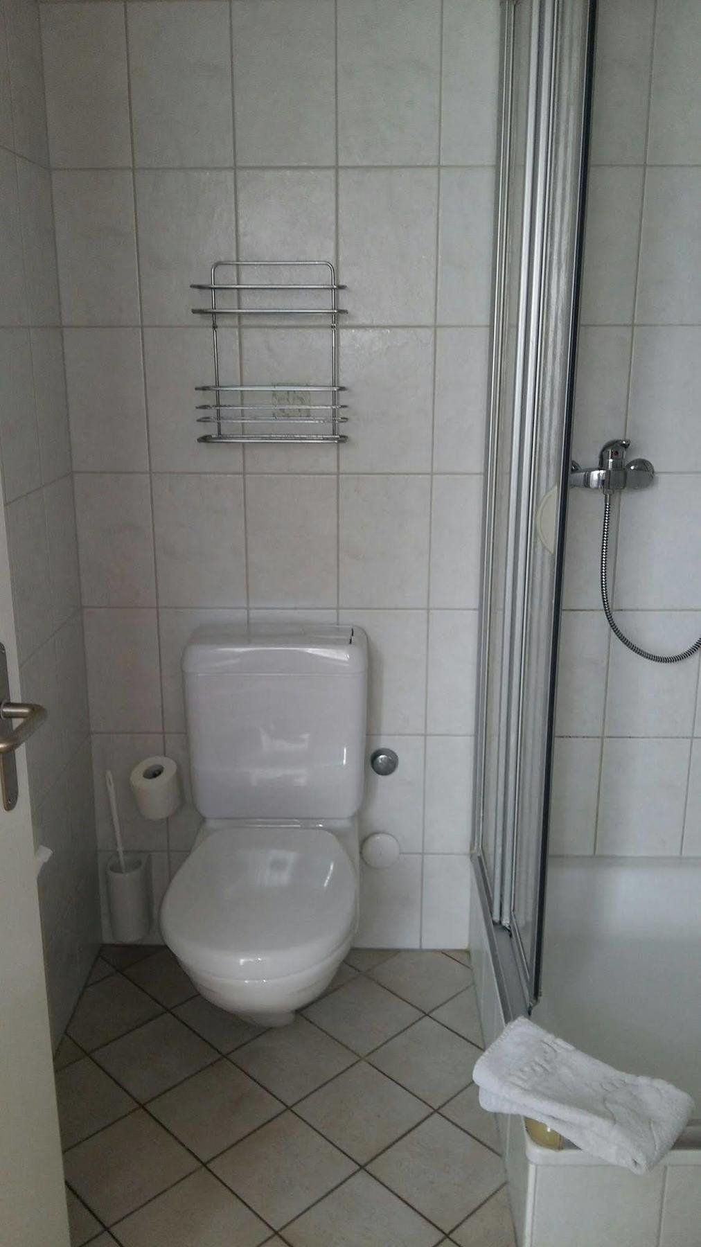 Gasthof Loewen Bassersdorf Extérieur photo